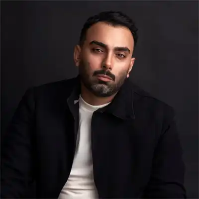 بیوگرافی و عکس مسعود صادقلو